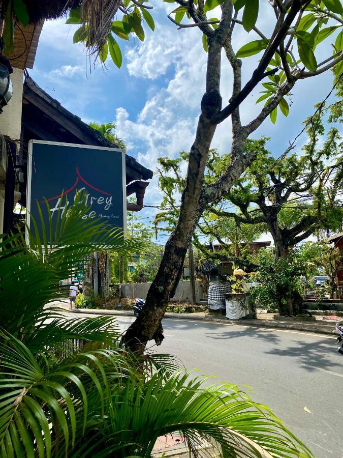 Hotel Grey House Monkey Forest Ubud